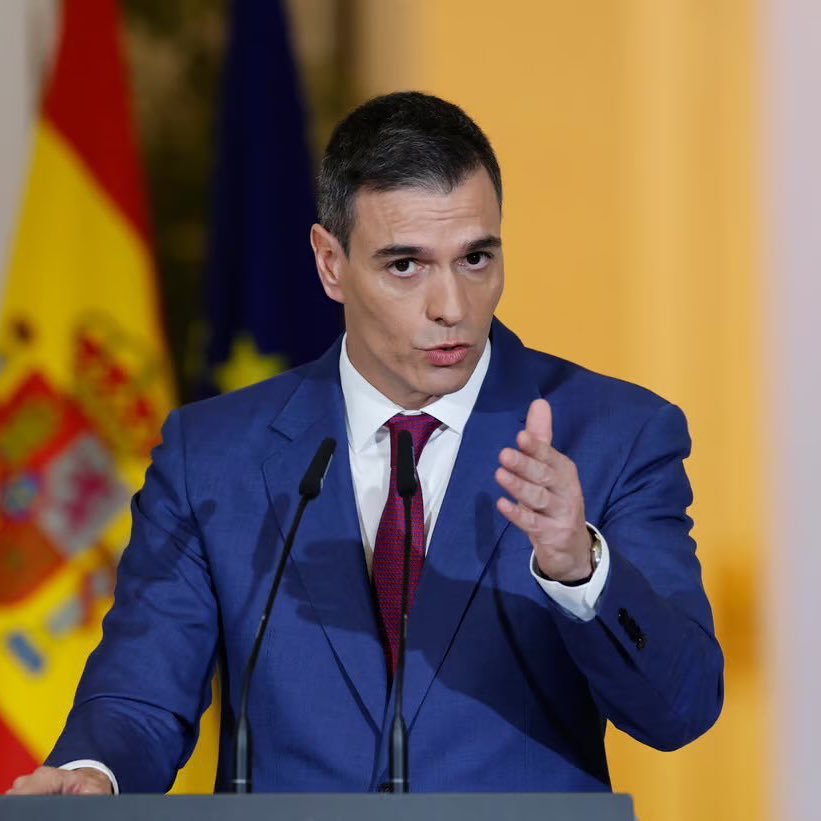 Vliegtuig van Sánchez maakt noodlanding in Ankara